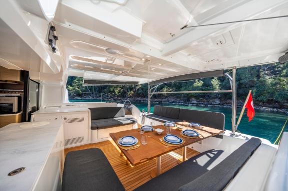 Image of Albatros Escape yacht #17