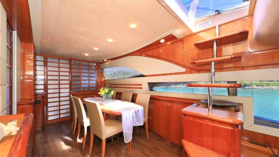 Image of Quo Vadis I yacht #12