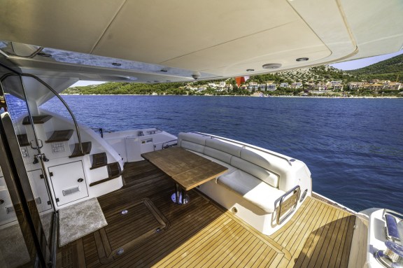 Image of 2 Drunk yacht #11