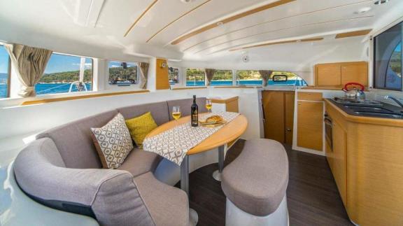 Image of Bilbilis yacht #16