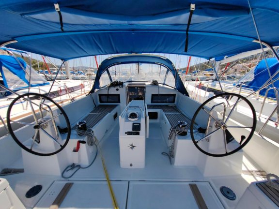 Image of Milky Way yacht #3