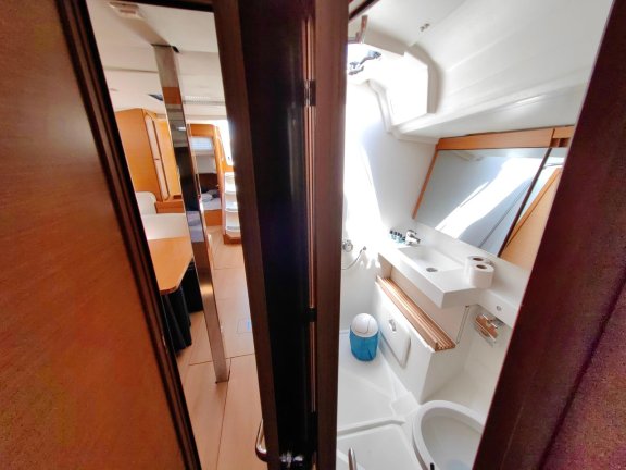 Image of Milky Way yacht #20