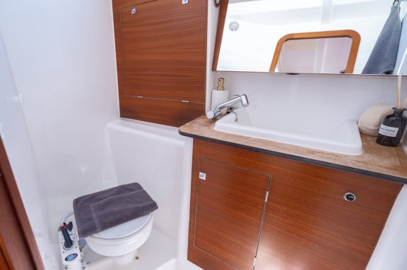 Image of Cetus yacht #17