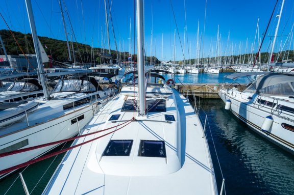 Image of Cygnus yacht #6