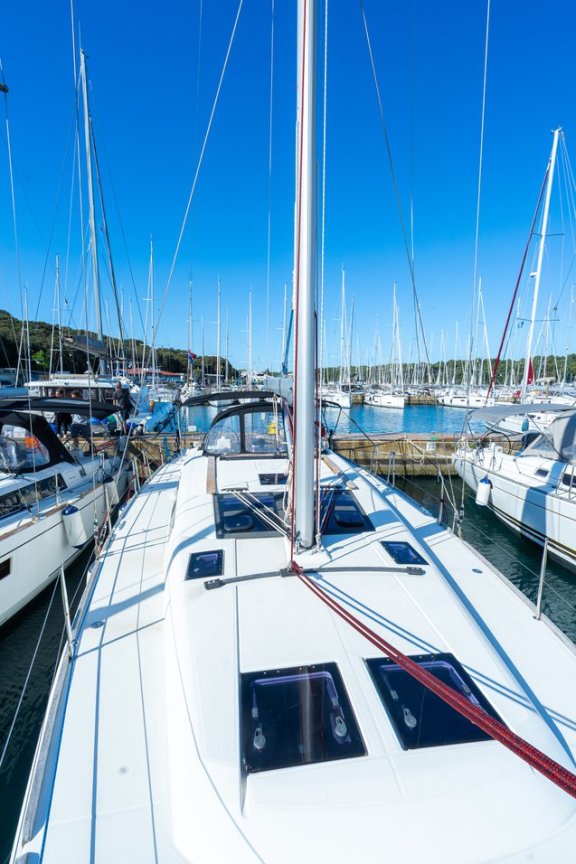 Image of Cygnus yacht #7