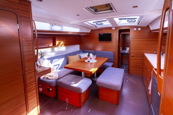 Image of Cygnus yacht #9