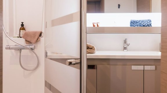 Image of Alizee yacht #30