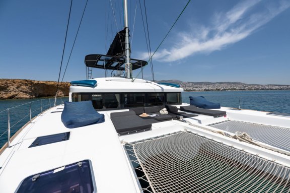 Image of Royal Hearts yacht #5