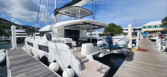Image of Moondance yacht #11