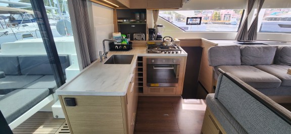 Image of Moondance yacht #17