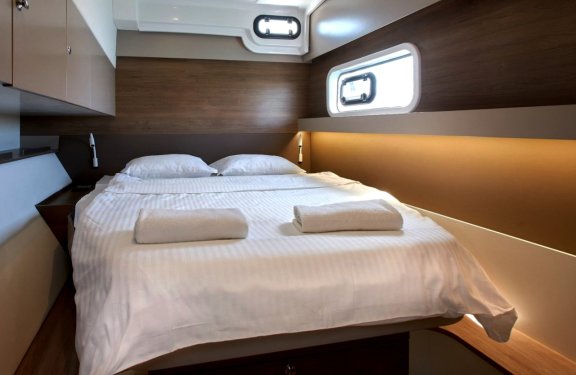 Image of Steady Streamer yacht #7