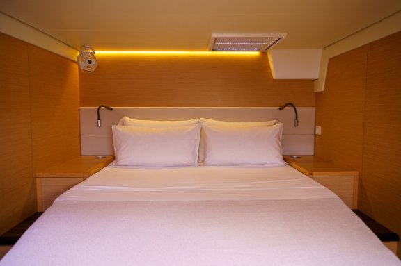 Image of Taipan yacht #25