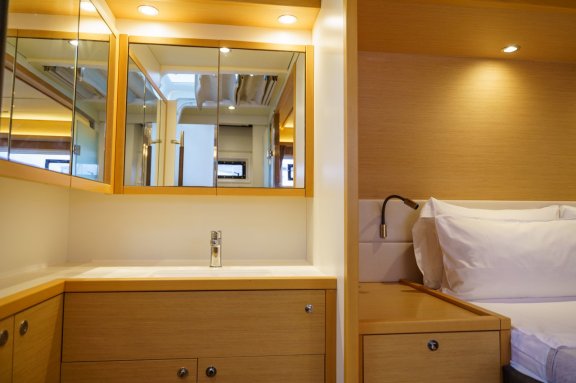 Image of Taipan yacht #26