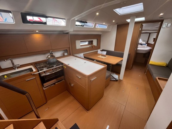 Image of Checkmate yacht #10