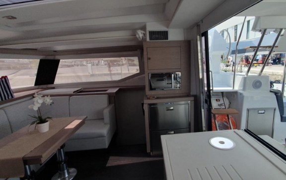 Image of Crazy Diamond yacht #12