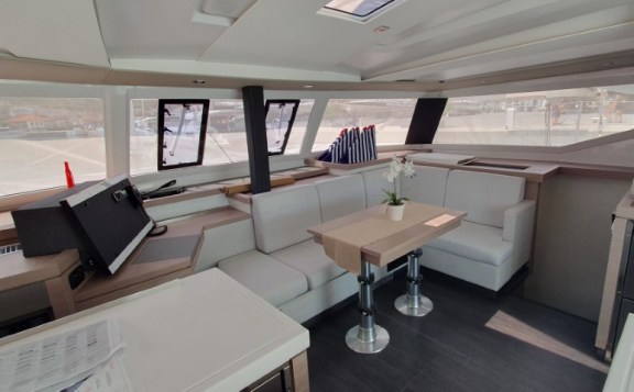 Image of Crazy Diamond yacht #13