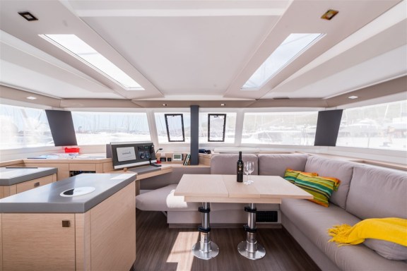 Image of Sunny Wave yacht #23