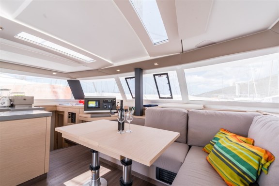 Image of Sunny Wave yacht #25