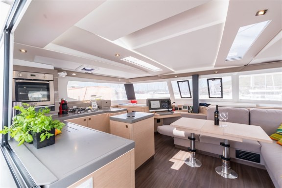 Image of Sunny Wave yacht #22