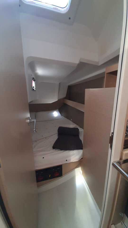 Image of Mobula Zero yacht #12