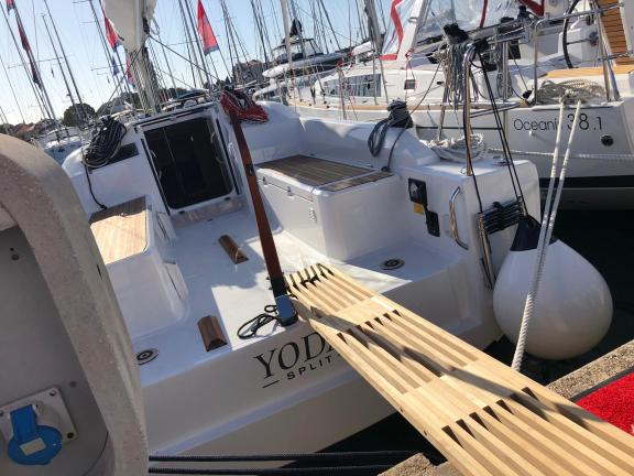 Image of Yoda yacht #4