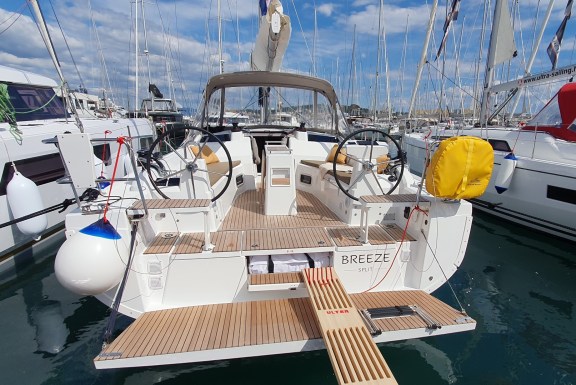 Image of Breeze yacht #3