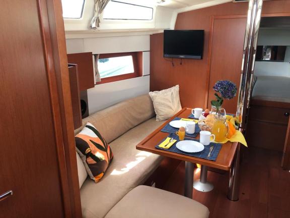 Image of Sailor Jupiter yacht #10