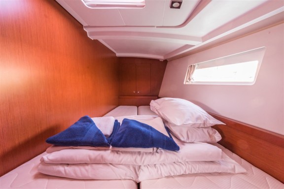 Image of Zoa yacht #24