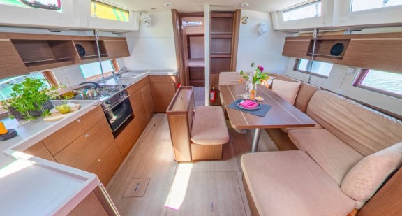 Image of Nauti Buoy yacht #12