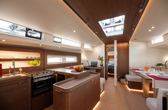 Image of Big Blue yacht #17