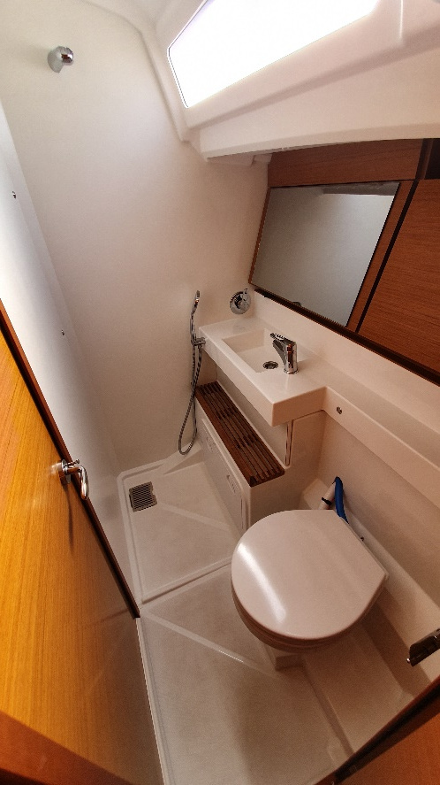 Image of Xoxo yacht #12