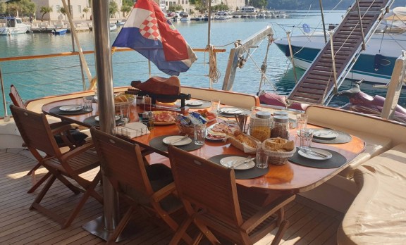 Image of Vito yacht #25