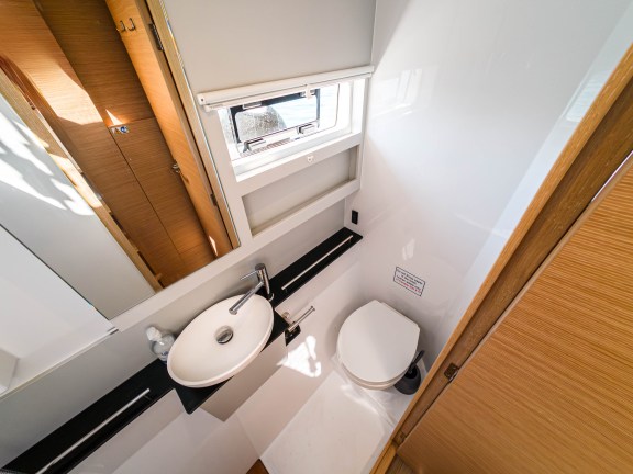 Image of Motus yacht #5