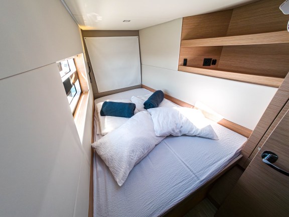 Image of Motus yacht #9