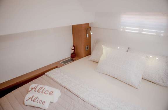 Image of Alice yacht #12