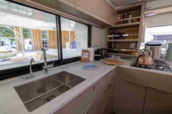 Image of No Limit II yacht #11