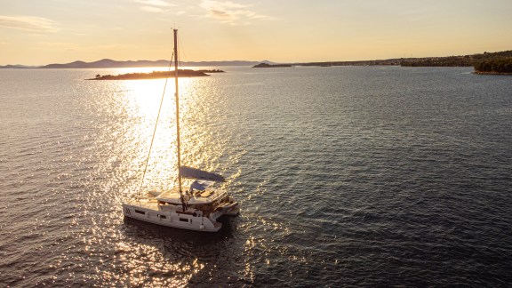 Image of No Limit II yacht #22