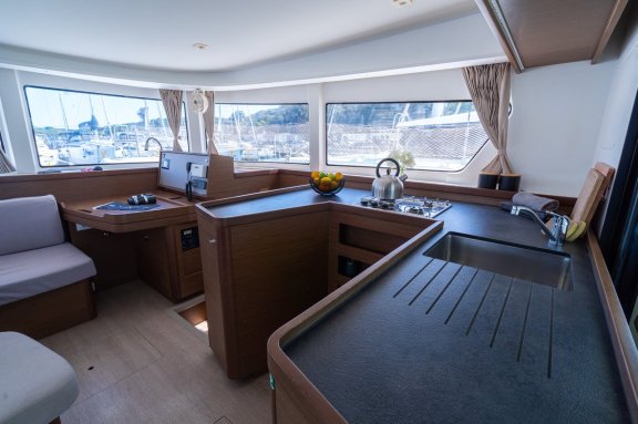 Image of Fleur de Sel yacht #16