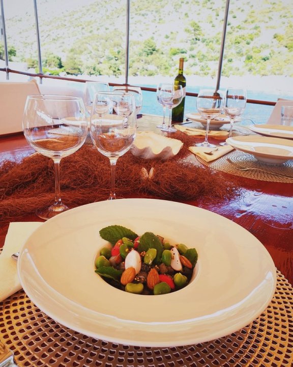 Image of Eleganza yacht #46