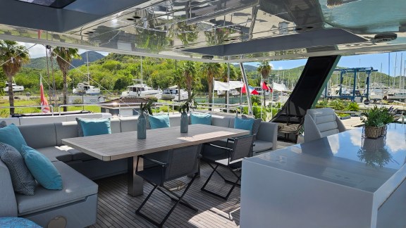 Image of Shades of Grey yacht #4