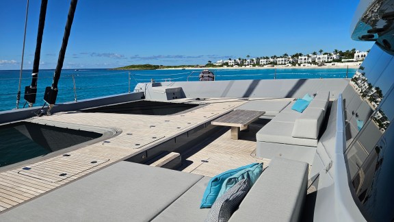 Image of Shades of Grey yacht #9