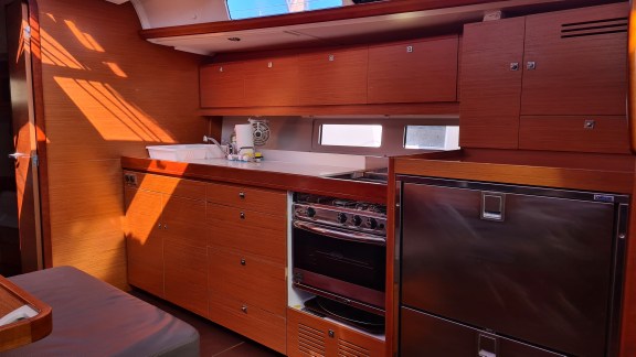 Image of BEYOND I yacht #13