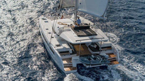 Image of Nauti Cat yacht #5