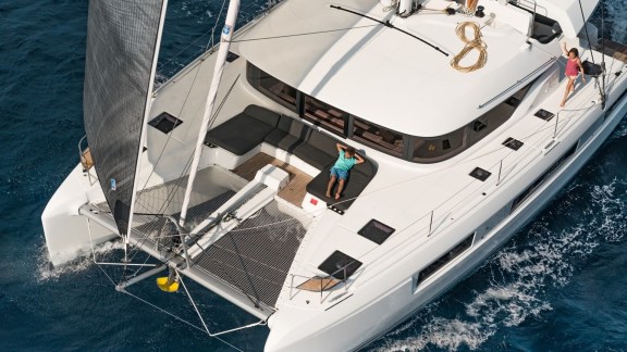 Image of Nauti Cat yacht #6