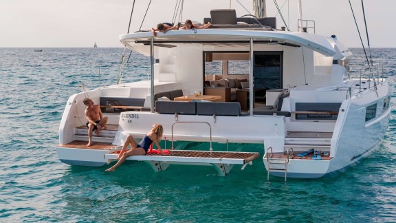 Image of Nauti Cat yacht #8