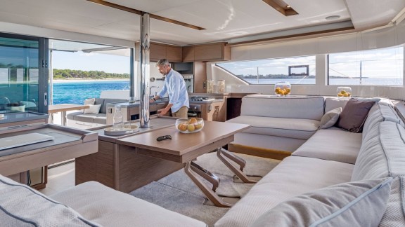 Image of Nauti Cat yacht #12