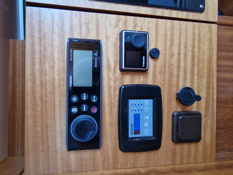 Image of Frodo yacht #15