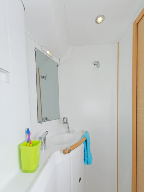 Image of Bellevue yacht #17