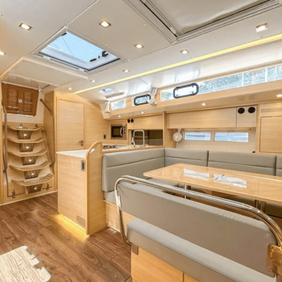 Image of Pura Vida yacht #2