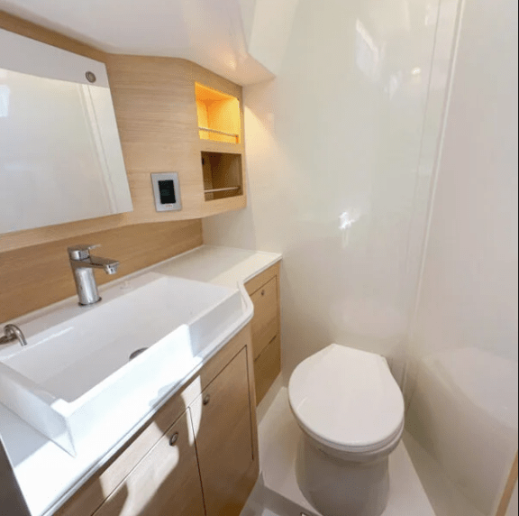 Image of Pura Vida yacht #7